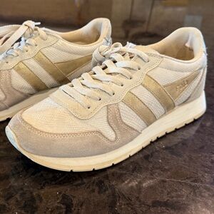 Gola Sneakers in Cream/gold/Tan - size 8